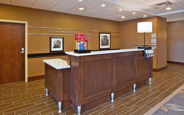 photo 2 of Hampton Inn by Hilton West Bloomfield Novi