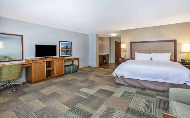 photo 3 of Hampton Inn by Hilton West Bloomfield Novi