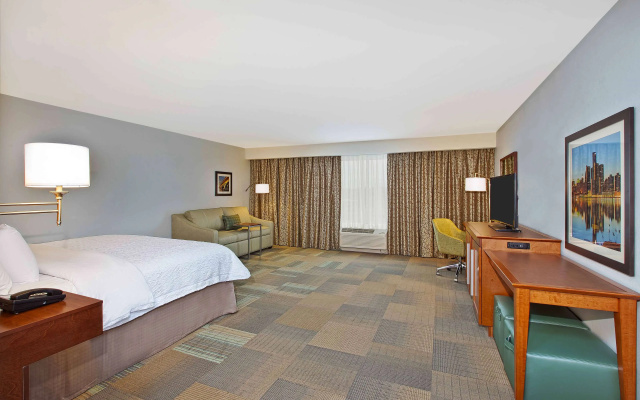 photo 4 of Hampton Inn by Hilton West Bloomfield Novi