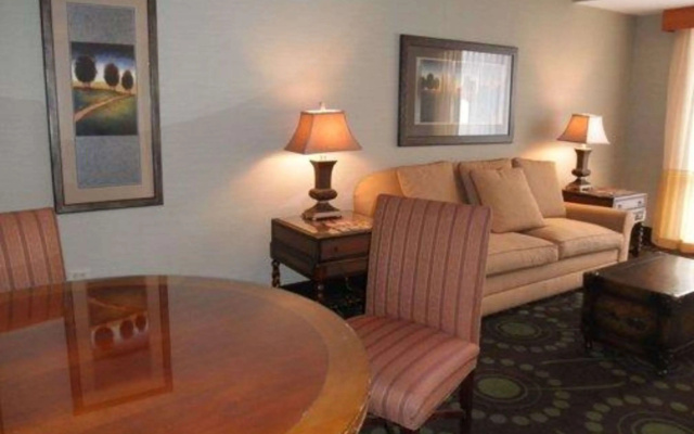photo 4 of Quality Inn Florissant - St Louis