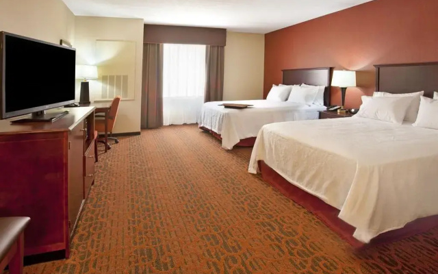 photo 2 of Hampton Inn & Suites Minneapolis St. Paul Airport-Mall of America