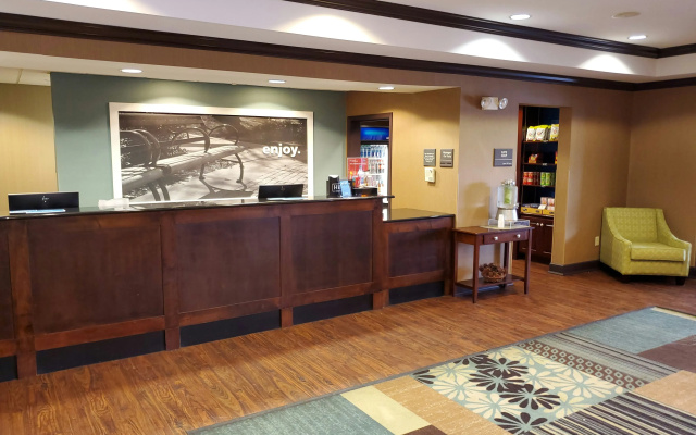 photo 2 of Hampton Inn Stow