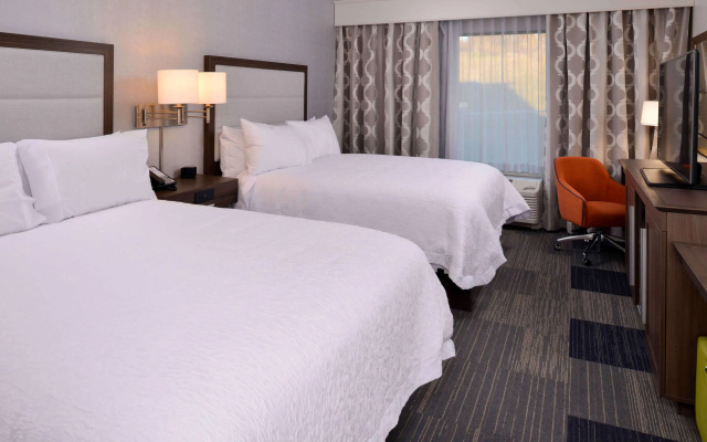 photo 5 of Hampton Inn & Suites Albany-East Greenbush