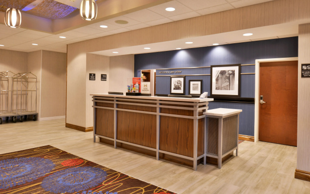 photo 2 of Hampton Inn & Suites Ann Arbor West
