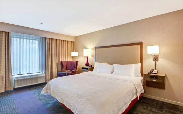 photo 4 of Hampton Inn & Suites Ashland