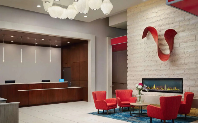 photo 2 of Hampton Inn & Suites Atlanta Midtown