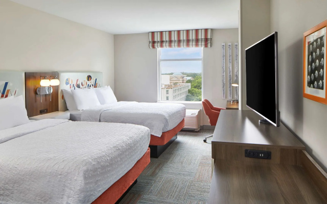 photo 3 of Hampton Inn & Suites Atlanta Midtown