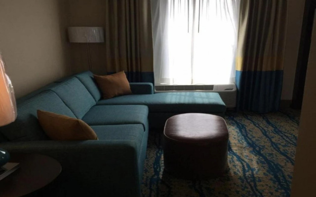 photo 5 of Hampton Inn & Suites Bartonsville