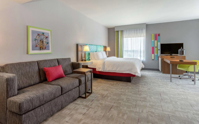 photo 2 of Hampton Inn & Suites Burlington