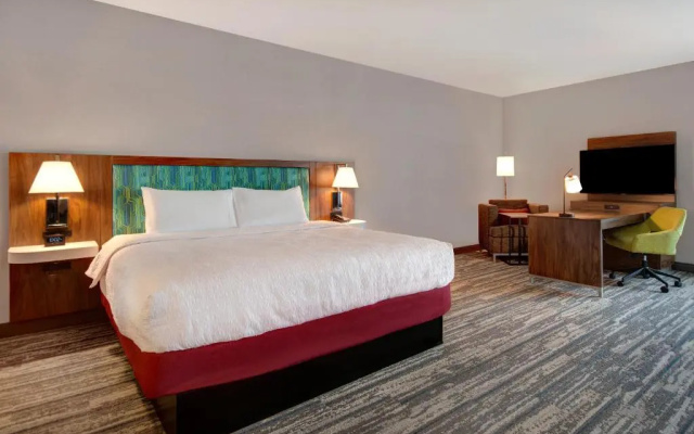 photo 3 of Hampton Inn & Suites Ontario Rancho Cucamonga