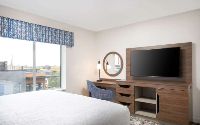 photo 5 of Hampton Inn & Suites by Hilton Rochester Downtown
