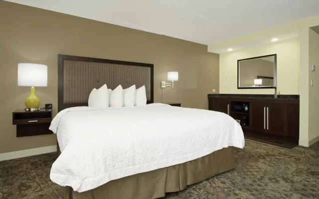 photo 4 of Hampton Inn & Suites By Hilton Rockville Centre