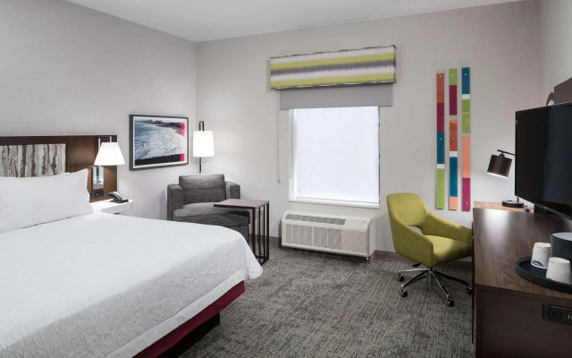 photo 5 of Hampton Inn & Suites Cape Canaveral Cruise Port
