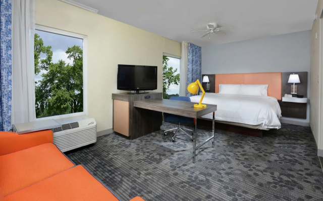 photo 4 of Hampton Inn & Suites Clinton