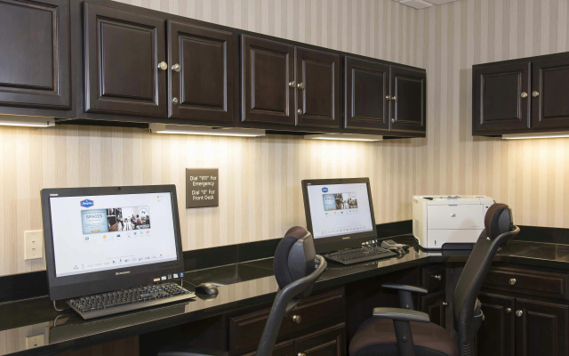 photo 3 of Hampton Inn & Suites Danville