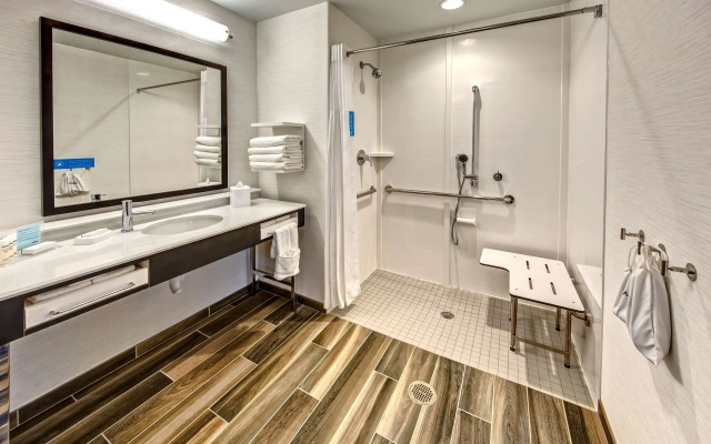 photo 4 of Hampton Inn & Suites Franklin Berry Farms