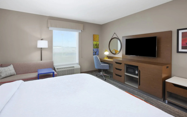 photo 5 of Hampton Inn & Suites Grandville Grand Rapids South