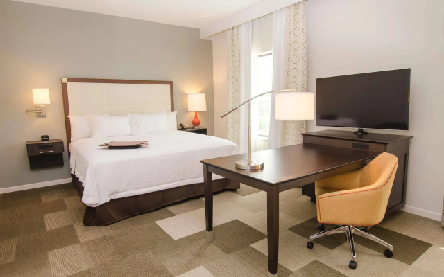 photo 5 of Hampton Inn & Suites by Hilton Houston North IAH