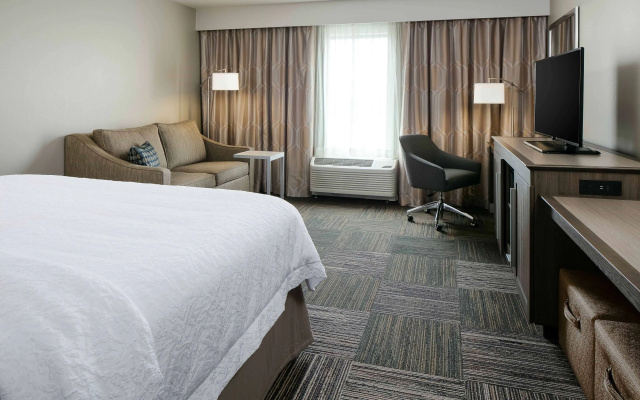 photo 5 of Hampton Inn & Suites Hudson