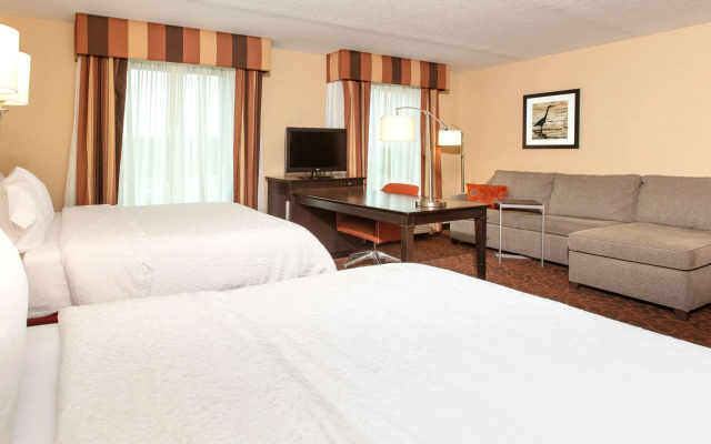 photo 3 of Hampton Inn Suites Jacksonville Airport