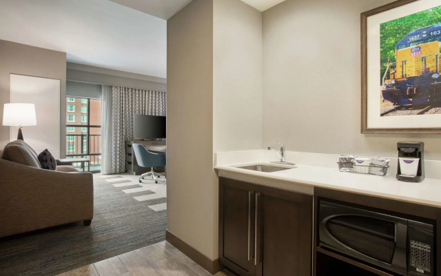 photo 5 of Hampton Inn & Suites Kansas City Downtown Crossroads