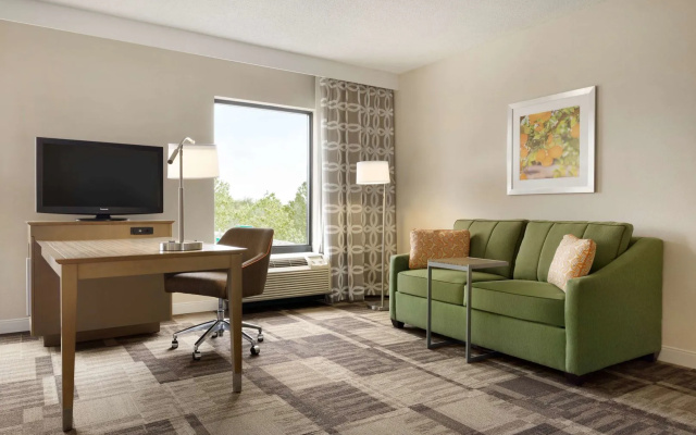 photo 5 of Hampton Inn & Suites Largo