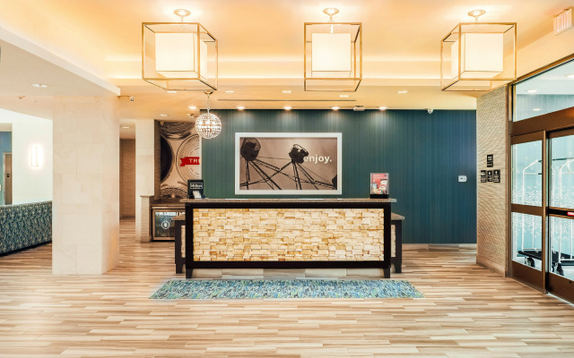 photo 2 of Hampton Inn & Suites Mission Viejo