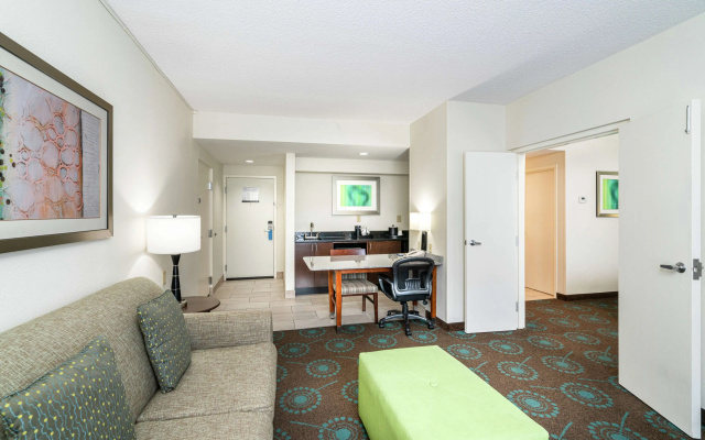 photo 4 of Hampton Inn & Suites Mooresville/Lake Norman