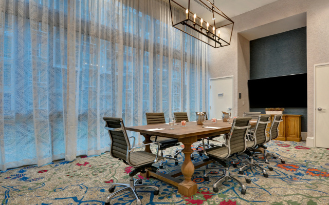 photo 5 of Hampton Inn & Suites Nashville Downtown Capitol View