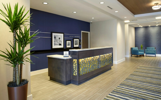 photo 2 of Hampton Inn & Suites Pittsburgh Airport South–Settlers Ridge