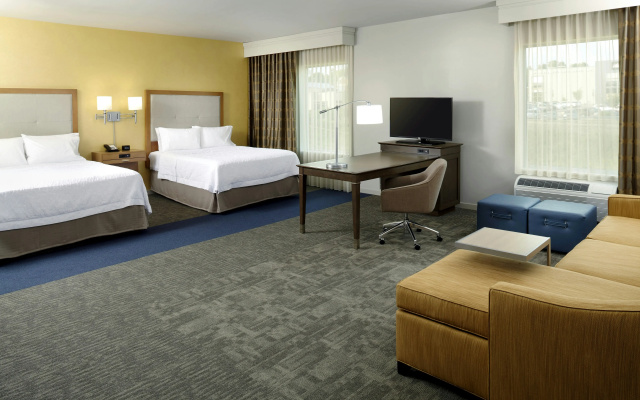 photo 3 of Hampton Inn & Suites Pittsburgh Airport South–Settlers Ridge