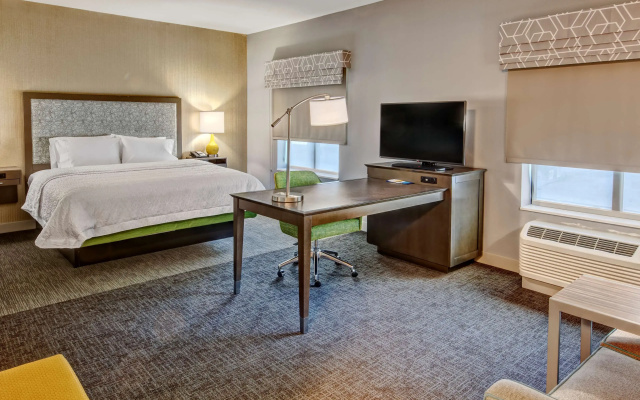photo 3 of Hampton Inn & Suites San Jose Airport