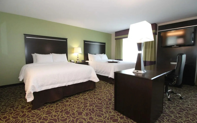 photo 2 of Hampton Inn and Suites Sandusky Milan