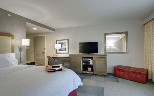 photo 4 of Hampton Inn & Suites Springfield/Downtown