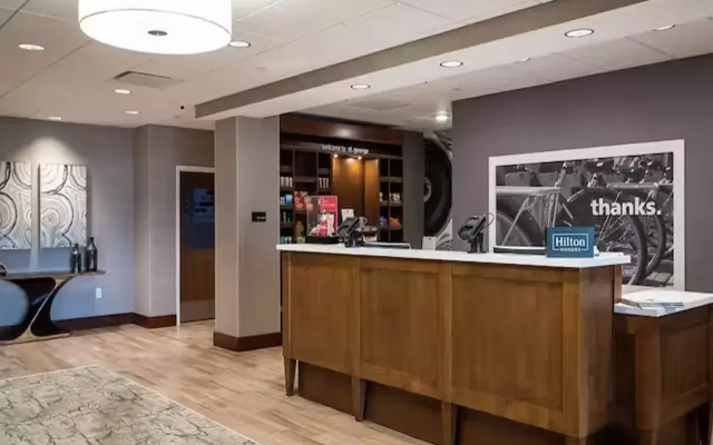 photo 2 of Hampton Inn & Suites St. George, UT