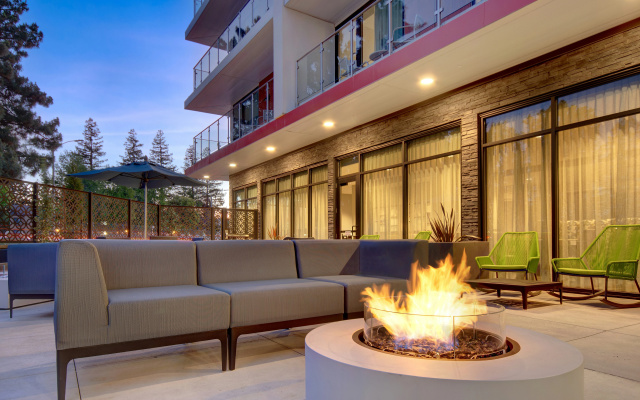photo 2 of Hampton Inn & Suites Sunnyvale Silicon Valley