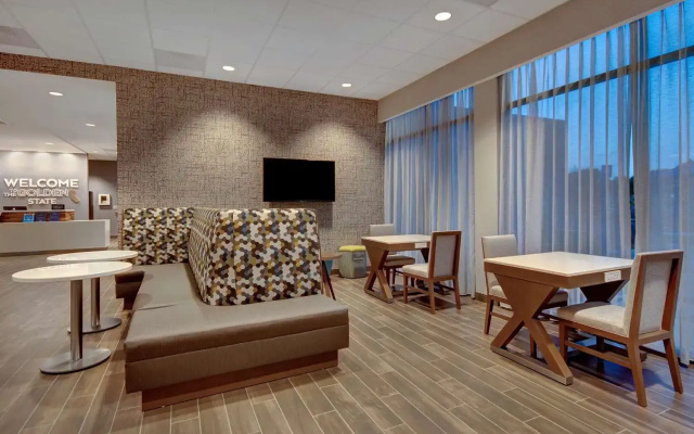 photo 3 of Hampton Inn & Suites Sunnyvale Silicon Valley