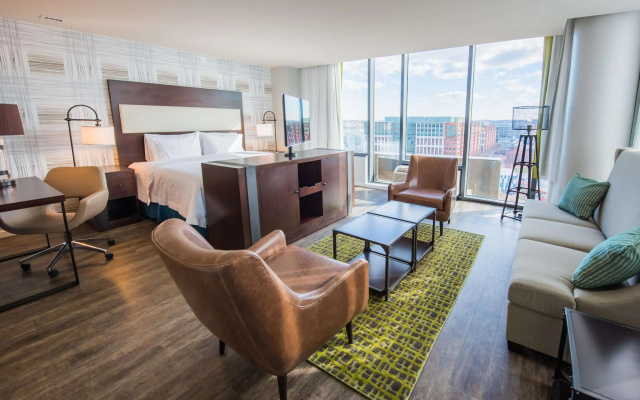 photo 5 of Hampton Inn & Suites Washington DC-Navy Yard