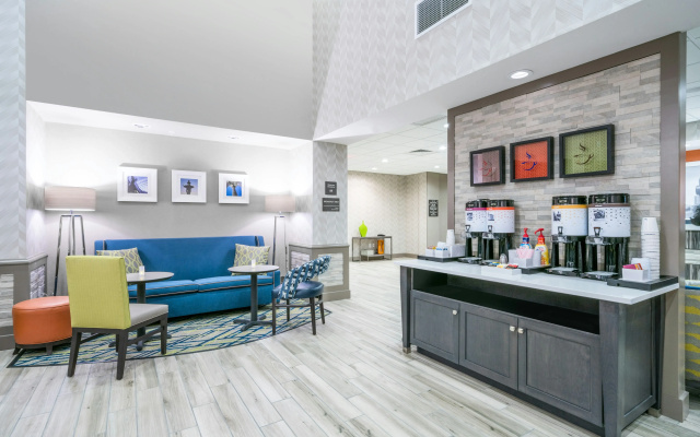 photo 2 of Hampton Inn & Suites Washington D.C./Lanham