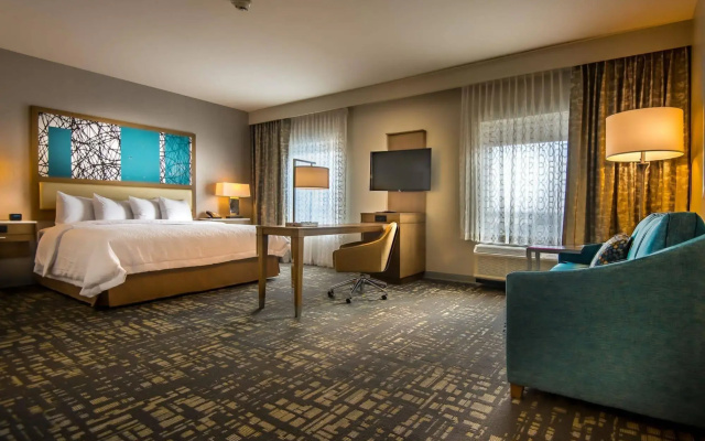 photo 5 of Hampton Inn & Suites Dallas-The Colony, TX