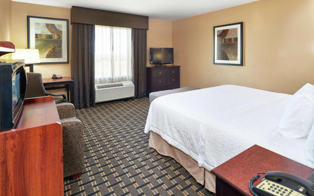 photo 2 of Hampton Inn Sweetwater