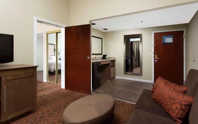 photo 2 of Hampton Inn Troy