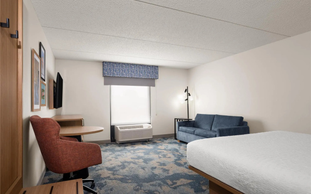 photo 5 of Hampton Inn Warrenton