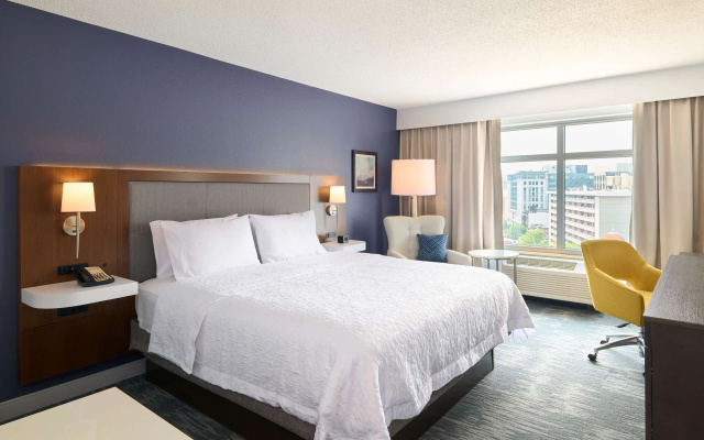 photo 4 of Hampton Inn Washington-Downtown-Convention Center
