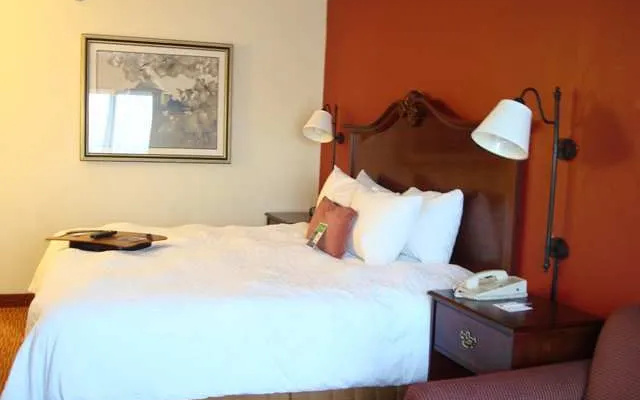 photo 2 of Hampton Inn Washington-I-95 (Largo)