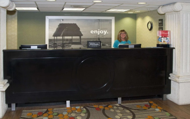 photo 2 of Hampton Inn Winter Haven