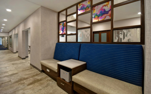 photo 3 of Hampton Inn Potomac Mills/Woodbridge