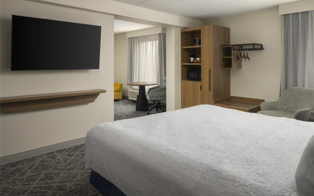 photo 5 of Hampton Inn York