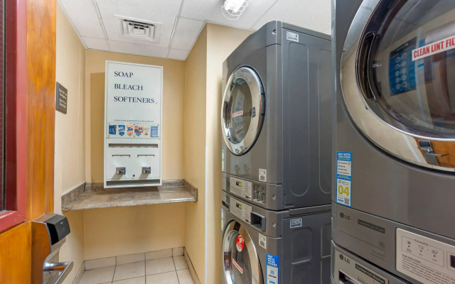 photo 5 of Comfort Inn & Suites Mt. Holly - Westampton