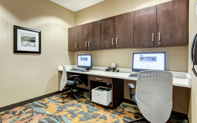 photo 3 of Hampton Inn St. Louis Wentzville